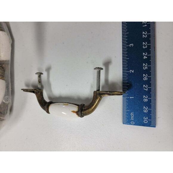 Lot of 4 Vintage Brass Porcelain Cabinet Pulls Handles White 5" 3" Taiwan - Picture 4 of 6